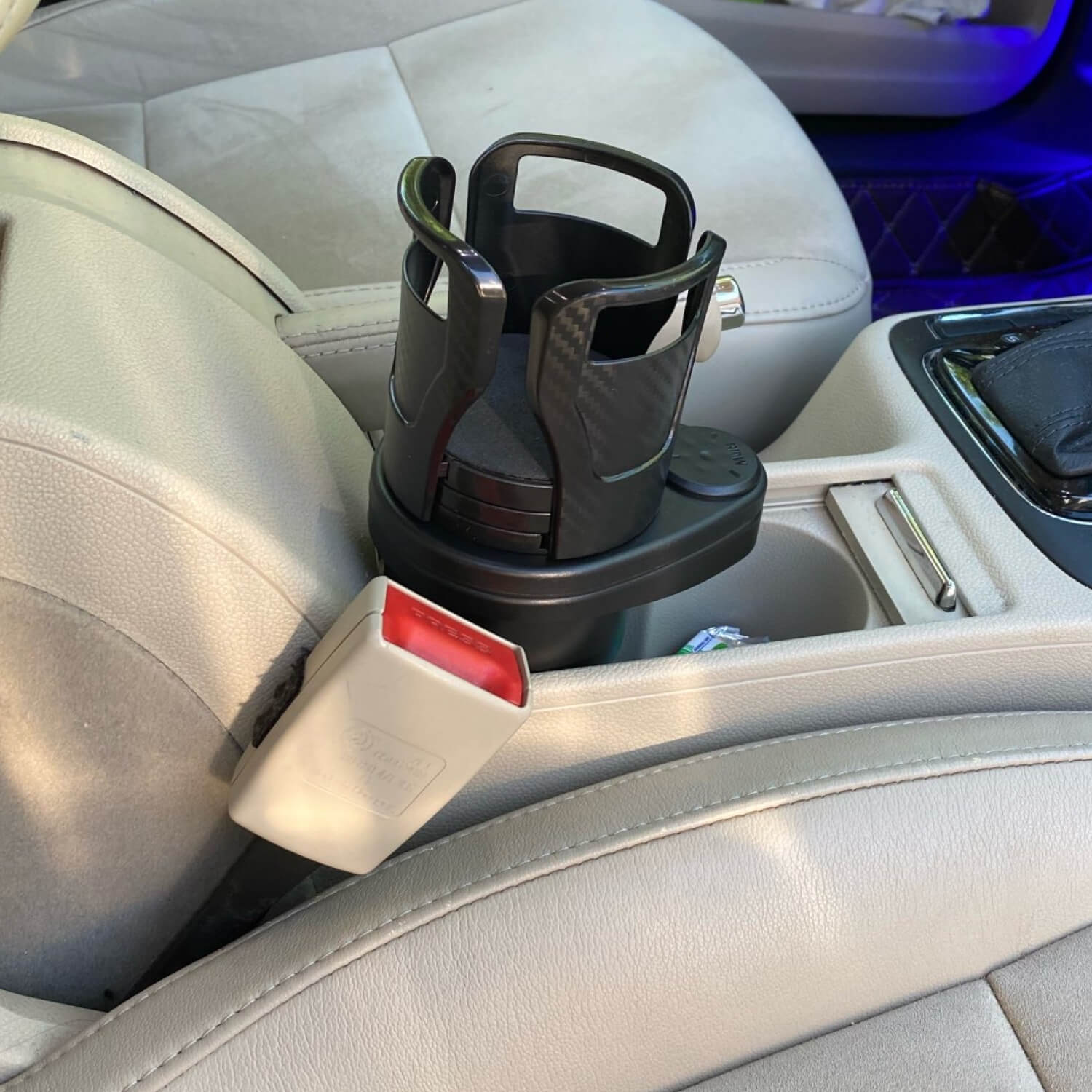 Smart Cup Holder - Image 3